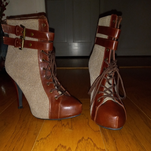 Heels Short Boots Woman - Picture 1 of 6